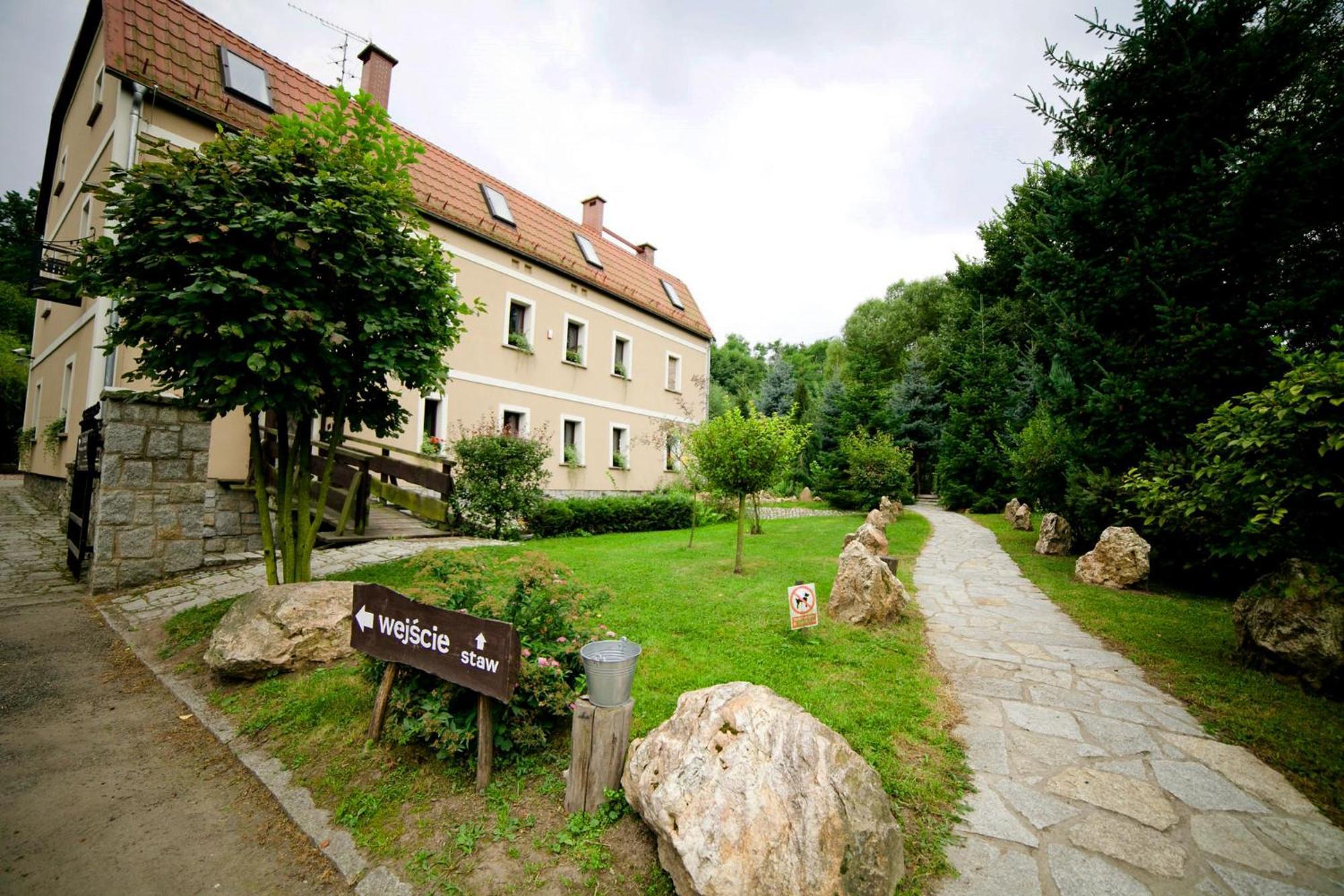 Rancho Slezanski Mlyn Szczepanów Eksteriør bilde