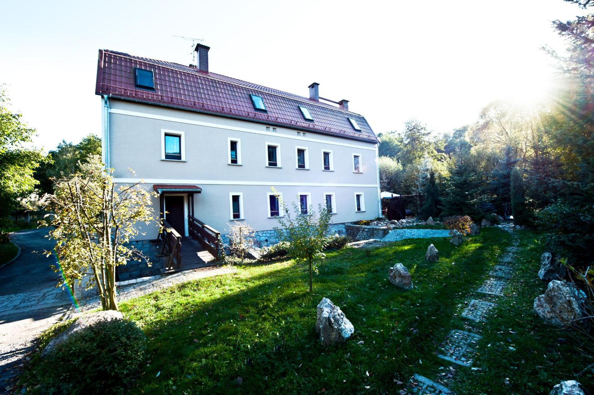 Rancho Slezanski Mlyn Szczepanów Eksteriør bilde
